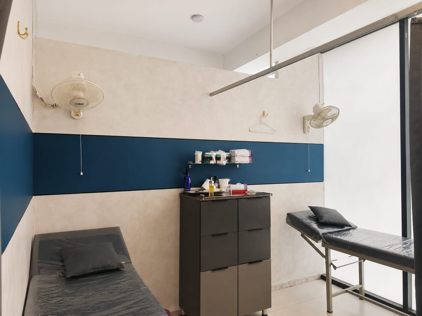 Private ladies procedure room for Hijama in Karachi